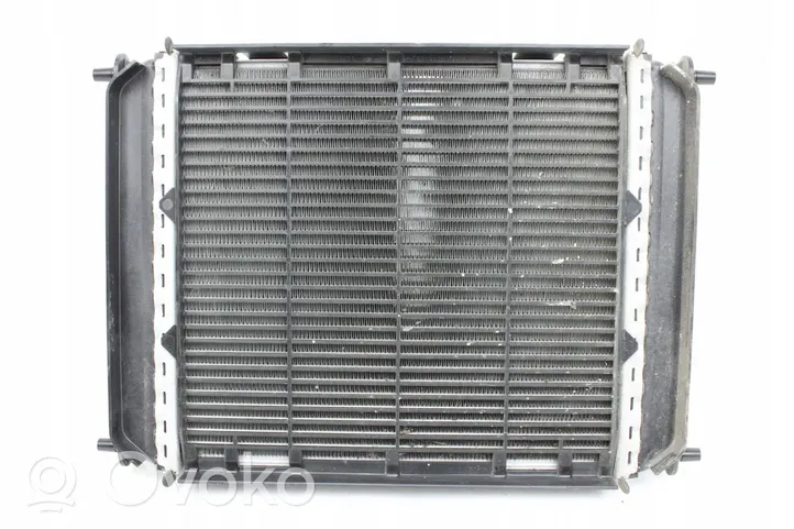 BMW X5 G05 Coolant radiator 7560816