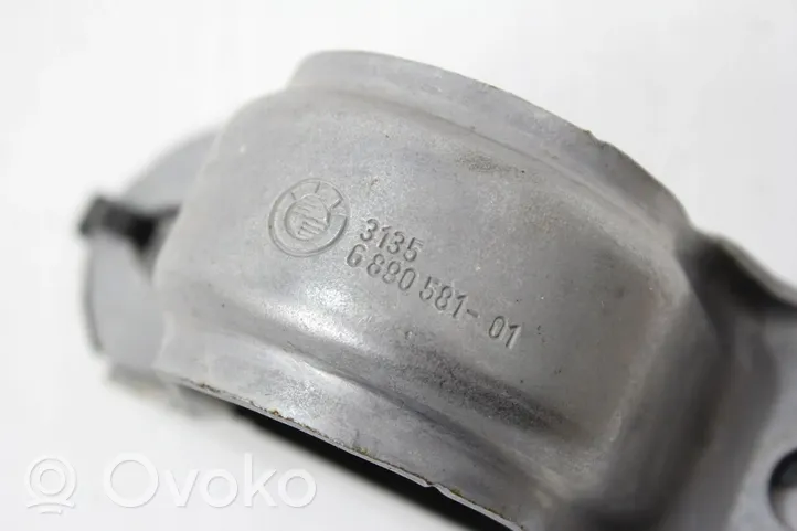 BMW 4 G22 G23 G24 G26 Mocowanie stabilizatora osi przedniej 6890581