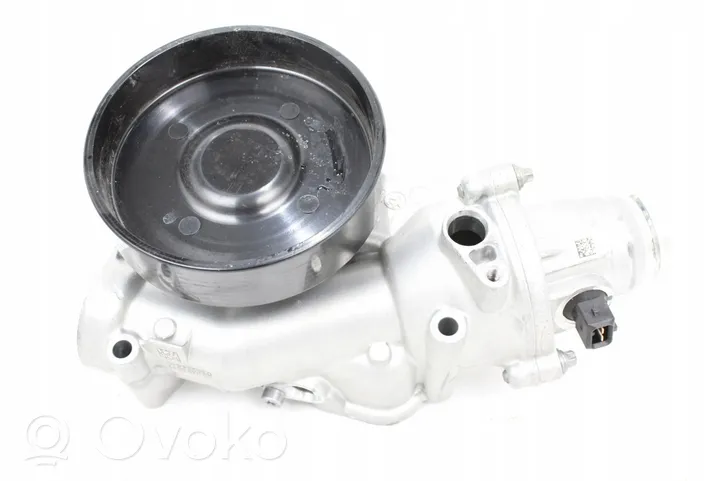 BMW X5M G05 F95 Pompa dell’acqua 8074234