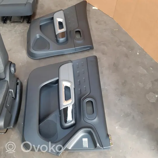 Citroen C5 Aircross Set di rivestimento sedili e portiere 