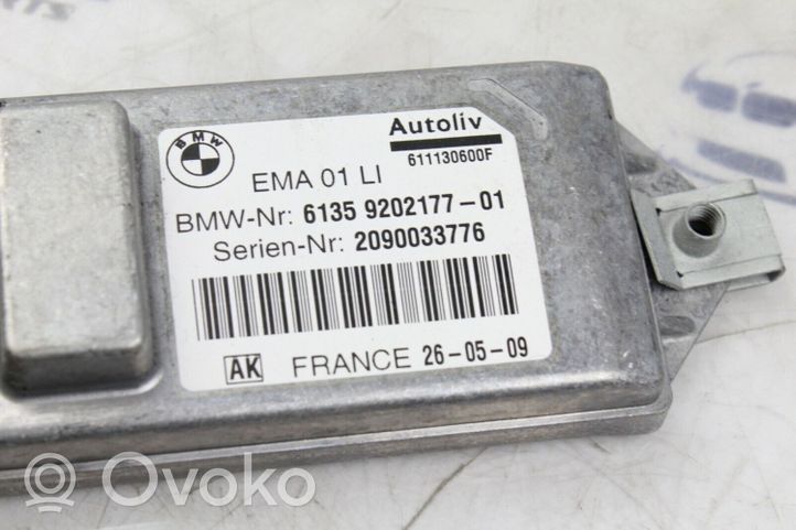 BMW 7 F01 F02 F03 F04 Réglage de la hauteur de la ceinture de sécurité 9202177