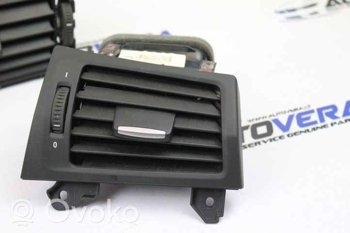 BMW X3 F25 Griglia di ventilazione centrale cruscotto 9184143