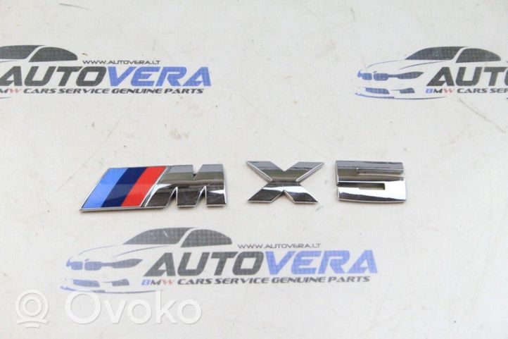 BMW X5 E70 Emblemat / Znaczek tylny / Litery modelu 