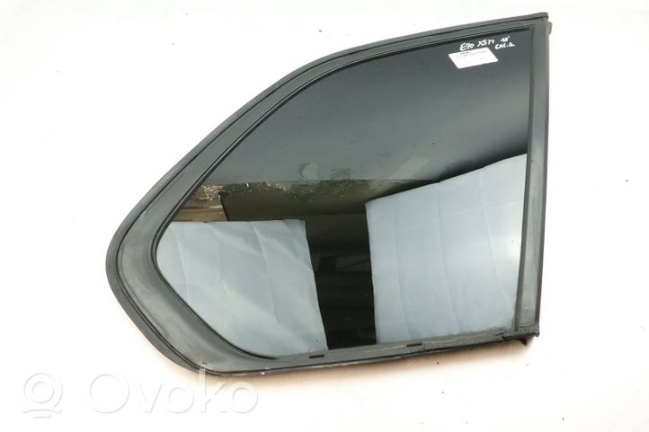 BMW X5M E70 Galinis šoninis kėbulo stiklas 7207884