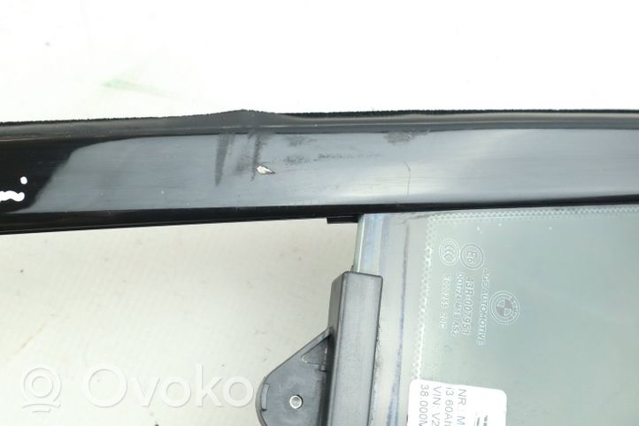 BMW i3 Szyba karoseryjna drzwi przednich 7289042