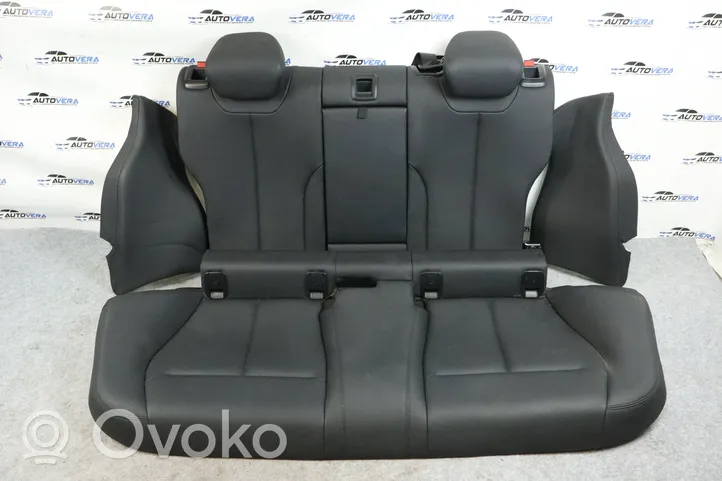 BMW 4 F36 Gran coupe Rear seat 