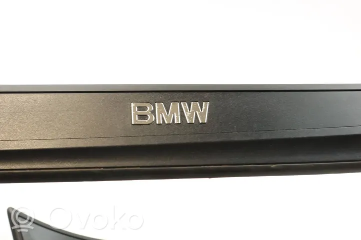 BMW X1 E84 Listwa progowa przednia 7318567