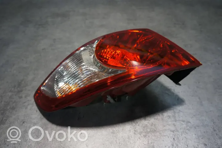 Hyundai Santa Fe Lampa tylna 92401-2B000