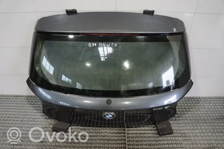 BMW 1 F20 F21 Lava-auton perälauta 