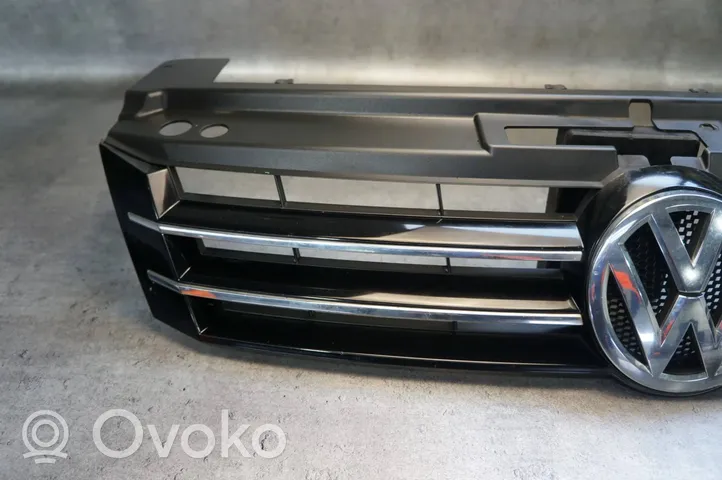 Volkswagen Sharan Front grill 7n0853653a