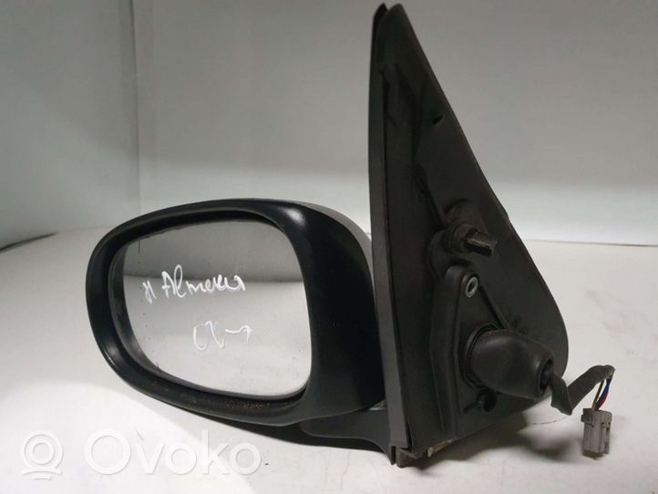Nissan Almera N16 Front door electric wing mirror E11015541