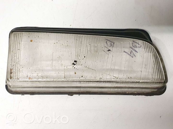 Mazda 323 Klosze lamp przednich 11061308R