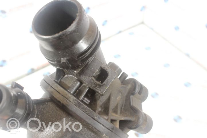 BMW 1 E81 E87 Termostat / Obudowa termostatu 7552403