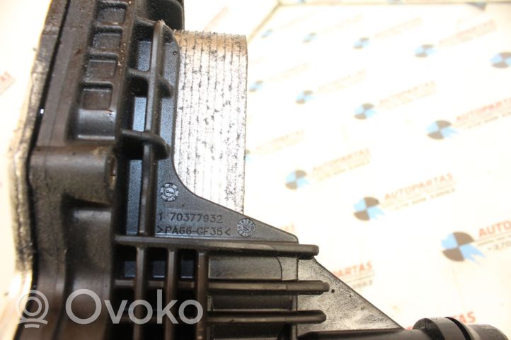 BMW 1 F20 F21 Supporto di montaggio del filtro dell’olio 70377932