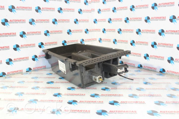 BMW 6 F06 Gran coupe Glove box 9237101