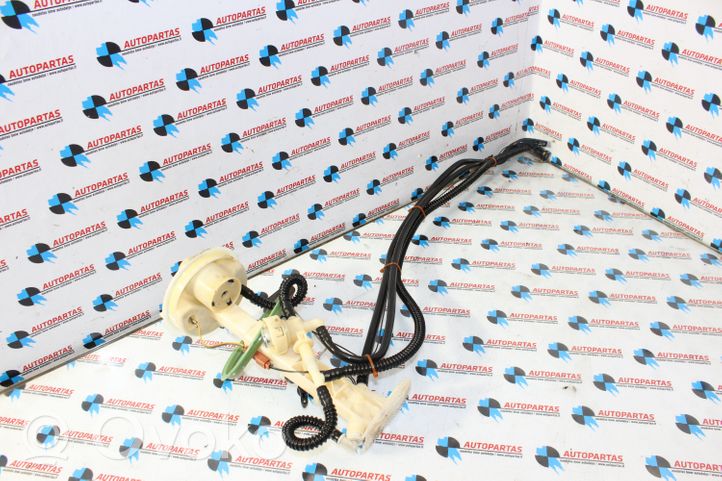 BMW X5 E70 Pompa carburante immersa 7164314