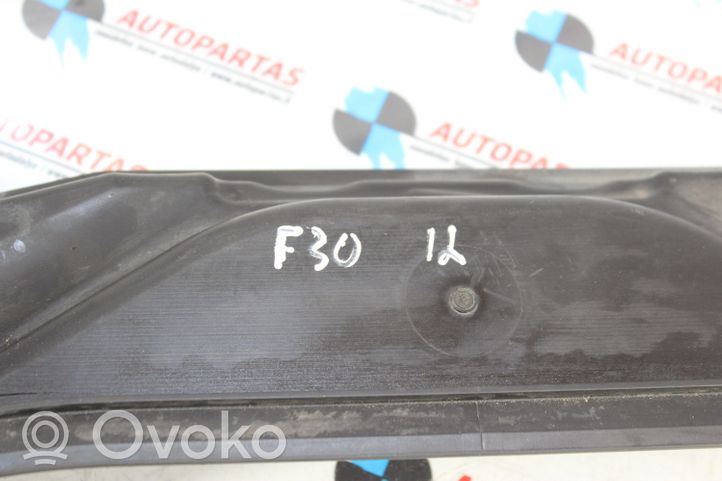 BMW 3 F30 F35 F31 Kita kėbulo dalis 7241823