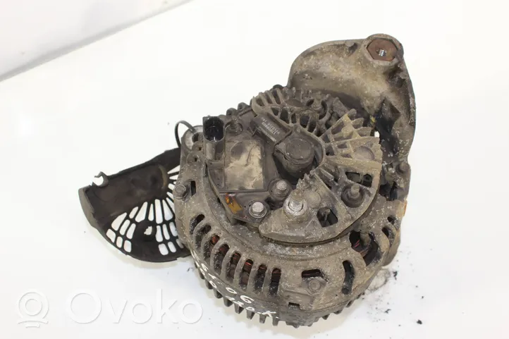 BMW 5 E60 E61 Alternador 7797521