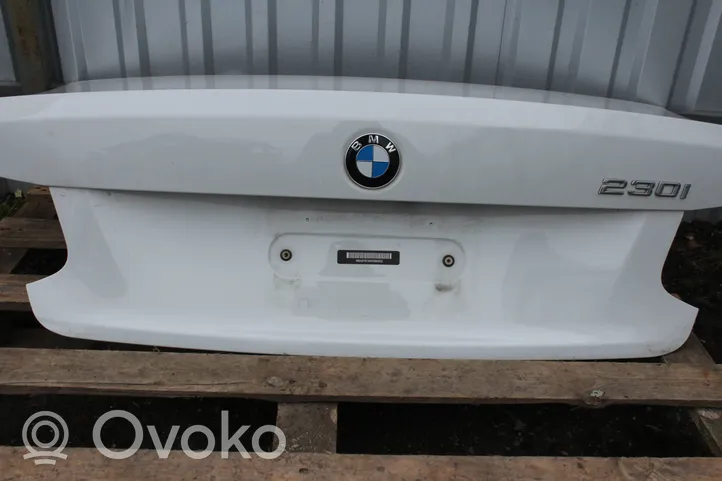 BMW 2 F22 F23 Takaluukun/tavaratilan kansi 7335376