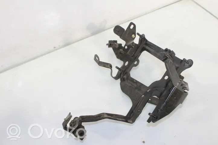 BMW 7 F01 F02 F03 F04 Engine mounting bracket 7610564