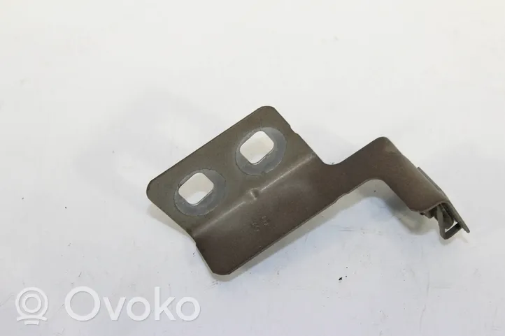 BMW 7 F01 F02 F03 F04 Supporto di montaggio del parafango 7204502