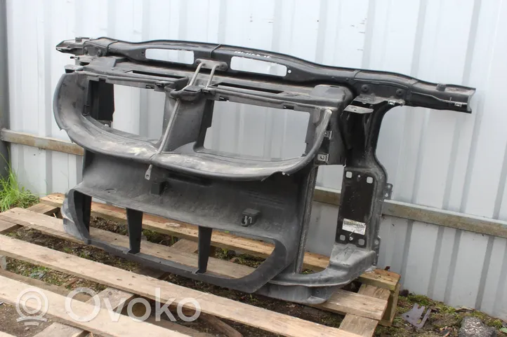 BMW 3 E90 E91 Schlossträger Frontträger Frontmaske 7146645