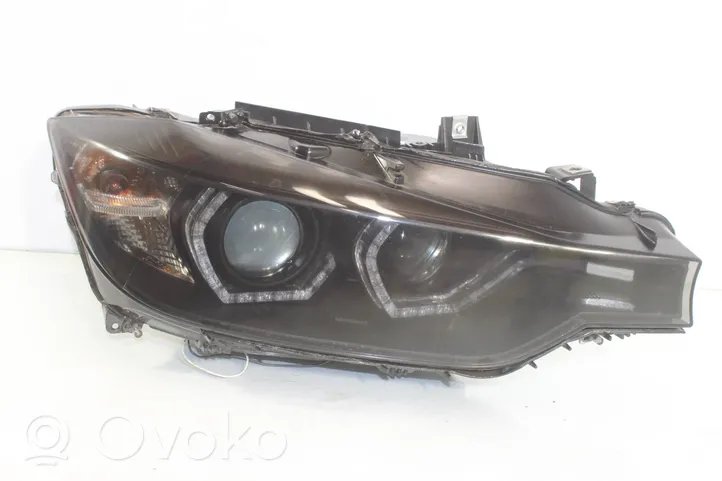 BMW 3 F30 F35 F31 Lampa przednia usa