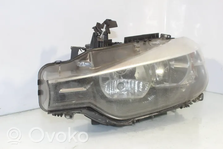 BMW 3 F30 F35 F31 Lampa przednia 63117259539