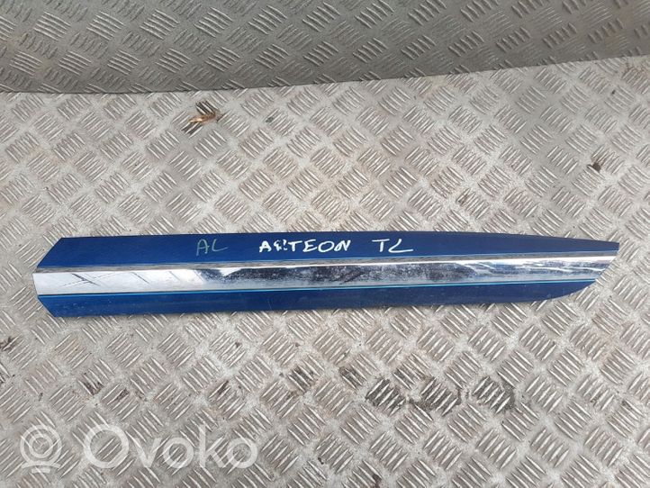 Volkswagen Arteon Takaoven lista (muoto) 