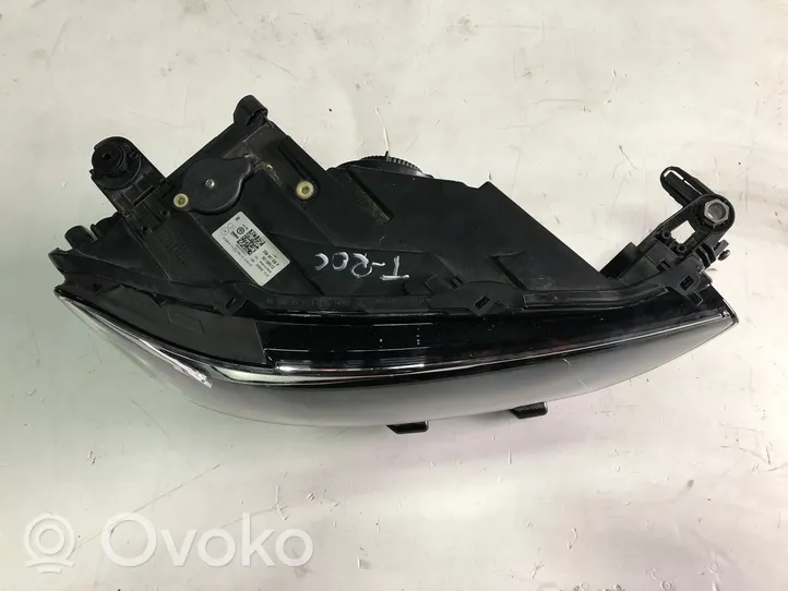 Volkswagen T-Roc Lampa przednia 2GA941036P