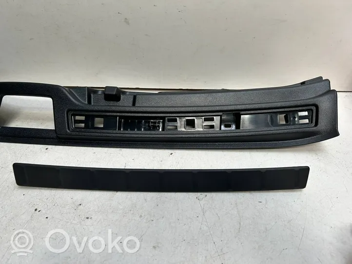 Volvo XC40 Trunk/boot sill cover protection 31440884