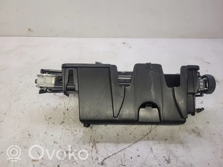 Audi A4 S4 B8 8K Työkalusarja 8K9813685