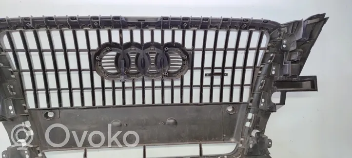 Audi Q5 SQ5 Maskownica / Grill / Atrapa górna chłodnicy 8R0853651