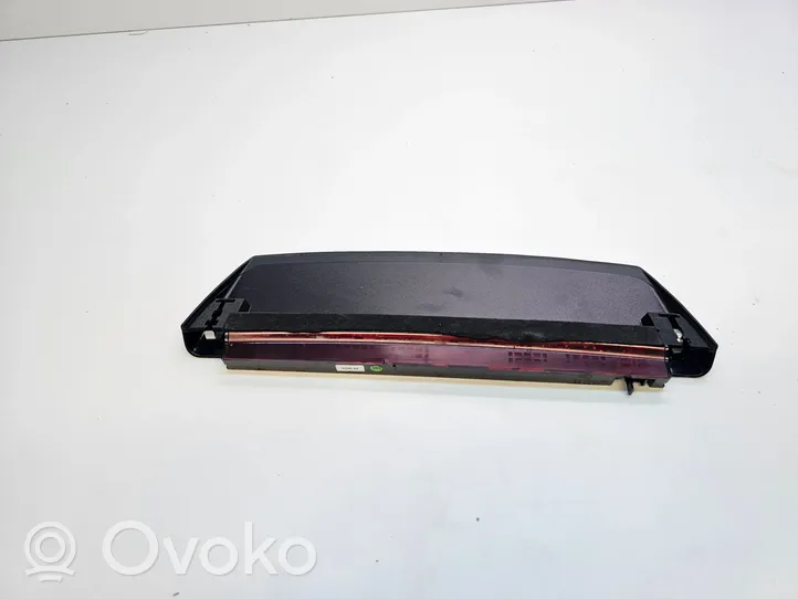 Audi A4 S4 B9 8W Luce d’arresto centrale/supplementare 8W5945097