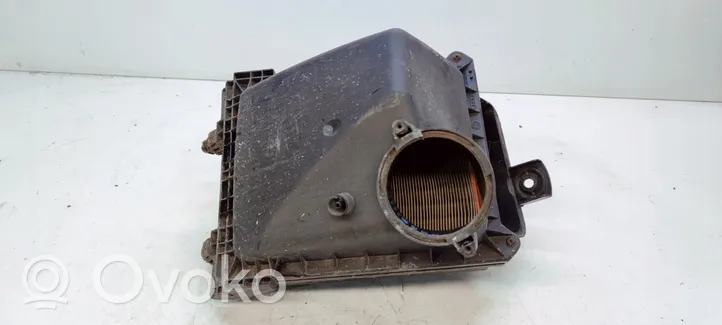 Audi A4 S4 B7 8E 8H Scatola del filtro dell’aria 059133835A