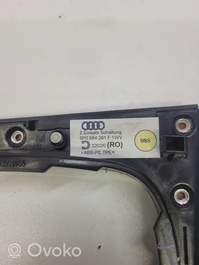 Audi A3 S3 8P Ramka drążka zmiany biegów 8P0864261F