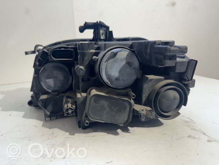 Audi A4 S4 B8 8K Lampa przednia 8K0941004