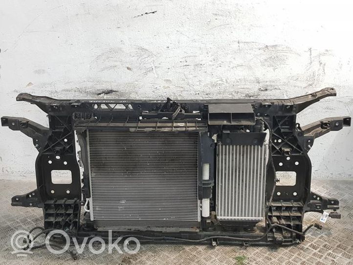 Hyundai Tucson IV NX4 Jäähdyttimen kehyksen suojapaneeli 25380-N7200 25304-N7070