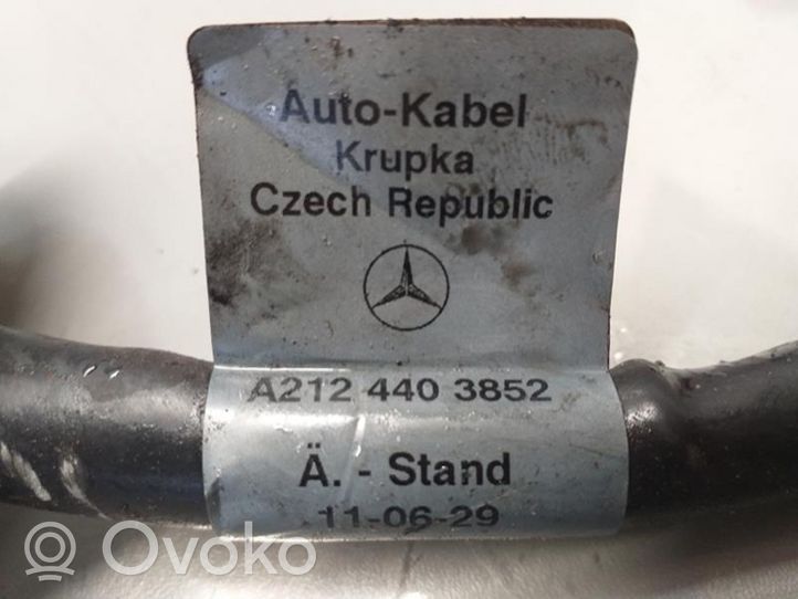 Mercedes-Benz E AMG W212 Câblage, gaine faisceau A2124403852