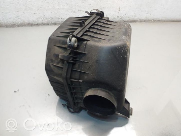 Hyundai ix 55 Air filter box 