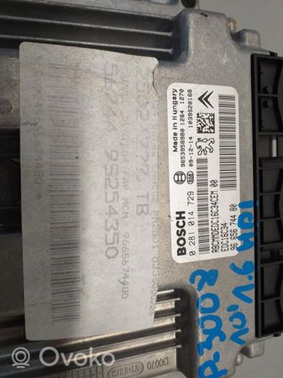 Peugeot 3008 I Centralina/modulo motore ECU 9653958980