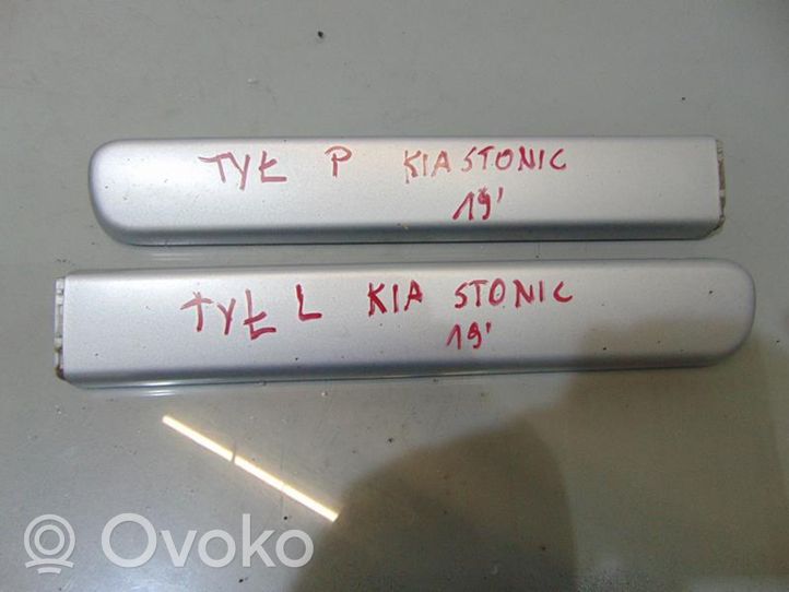 KIA Stonic Cache barre de toit 