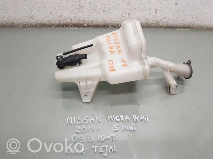 Nissan Micra K14 Tuulilasinpesimen nestesäiliö 