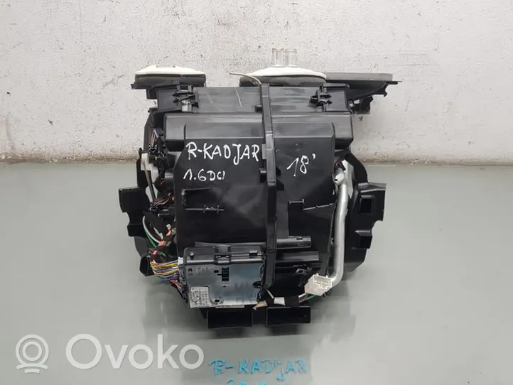 Renault Kadjar Interior heater climate box assembly 272707975R