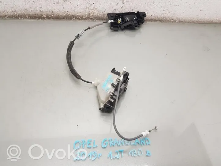 Opel Grandland X Rear door lock 