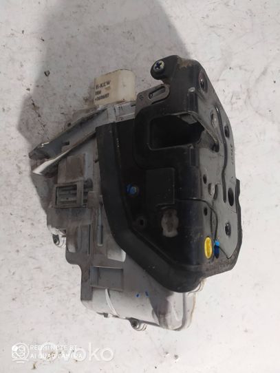 Audi A6 S6 C6 4F Serrure de porte arrière 4F0839015A