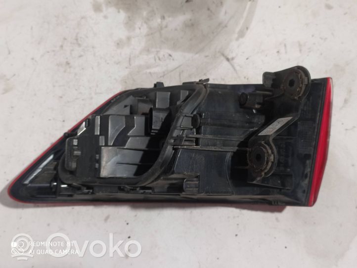 Audi A4 S4 B9 Lampa tylna 8W9945069