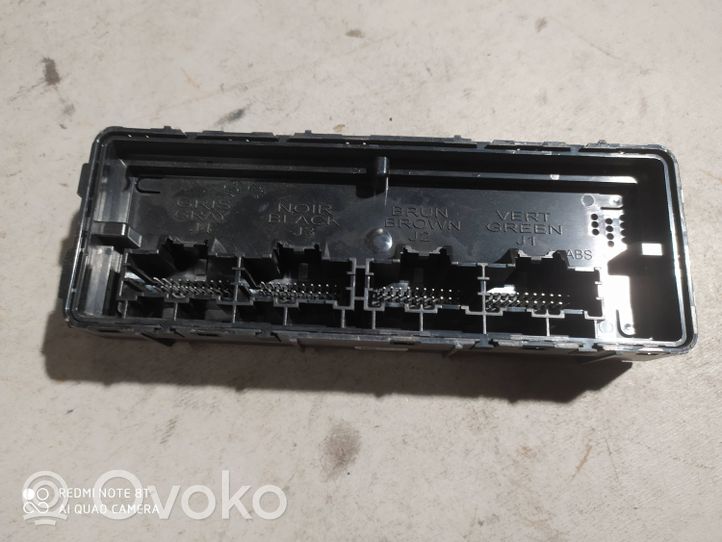 Opel Zafira C Citu veidu vadības bloki / moduļi 13586728