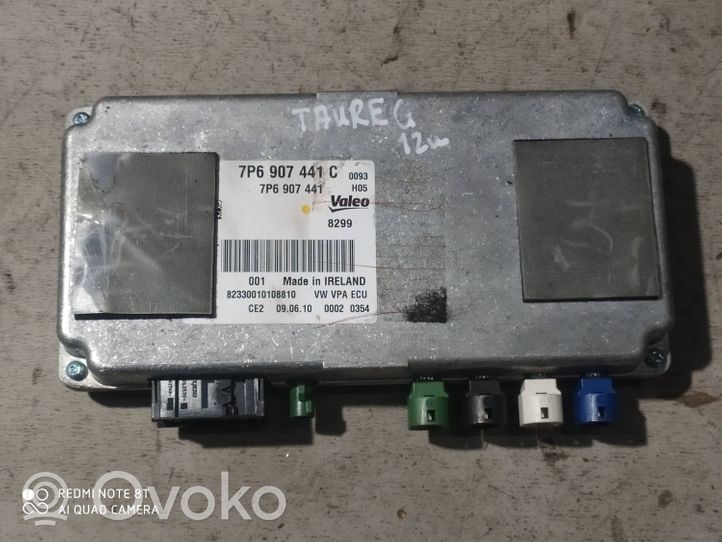 Volkswagen Touareg II Camera control unit module 7P6907441C