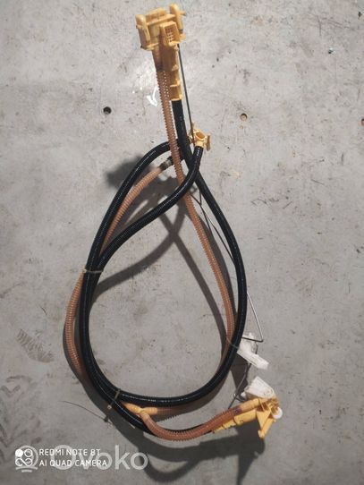 Volkswagen Touareg II Fuel line/pipe/hose 7P6919715